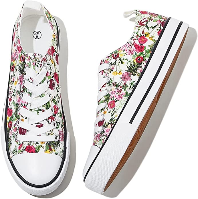 Adokoo Canvas Low-Top Sneakers