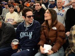 Pete Davidson and Emily Ratajkowski's date night at the Knicks game. Their body language was mixed, ...