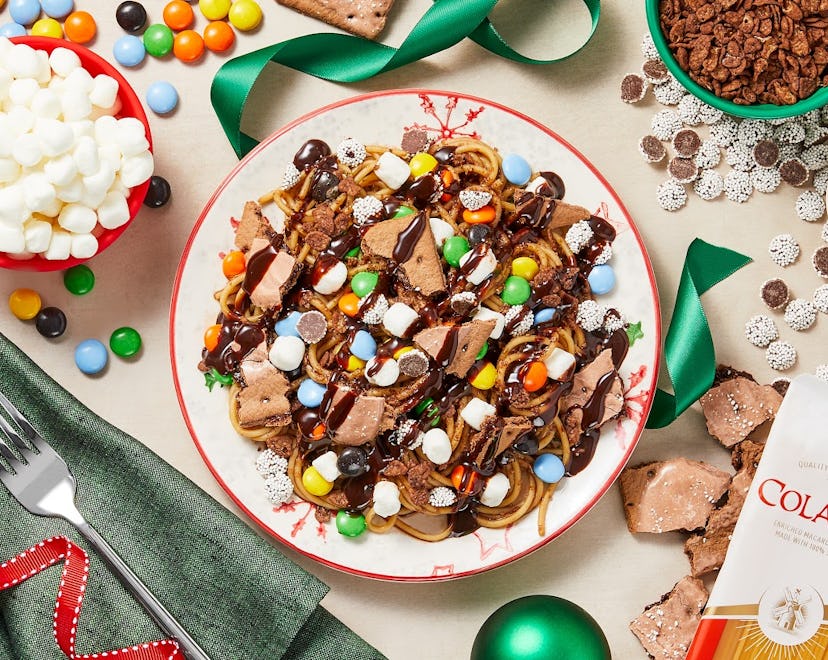 A plate of sugary spaghetti from Hello Fresh inspired by Buddy the Elf.