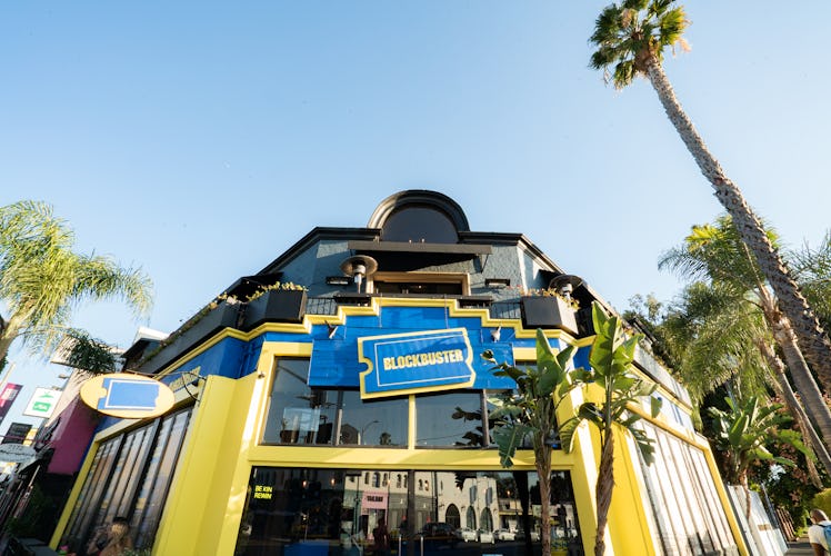 The Blockbuster Pop Up Speakeasy In Los Angeles Is An Immersive Throwback Experience