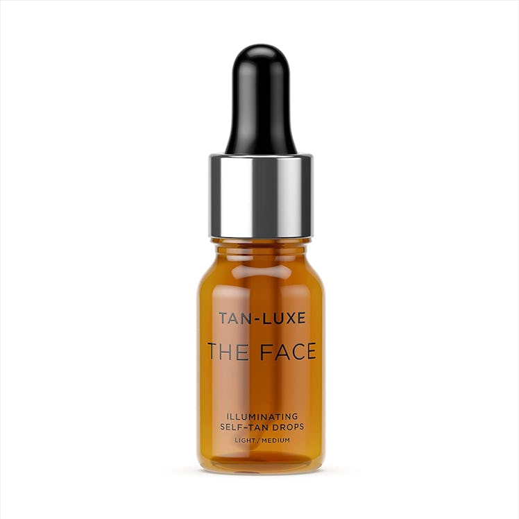 tan luxe the face illuminating self tanning drops are the best mini face tanning drops