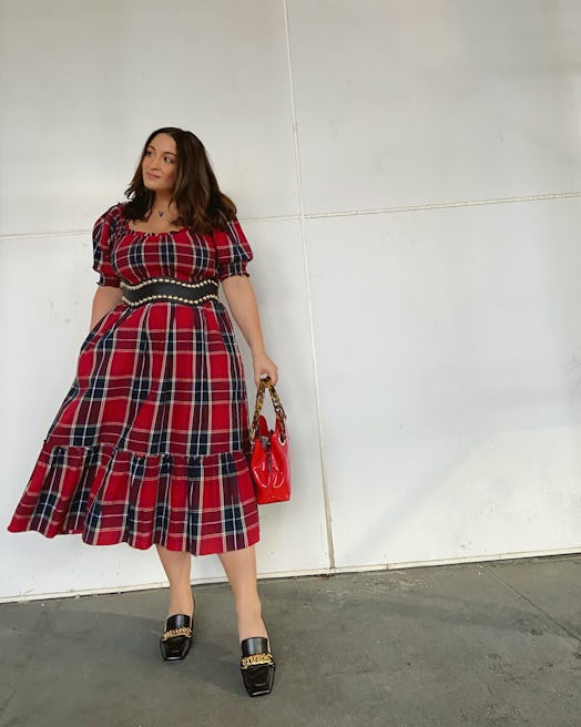 Model wears a Hill House Home nap dress and black La Canadienne loafers.