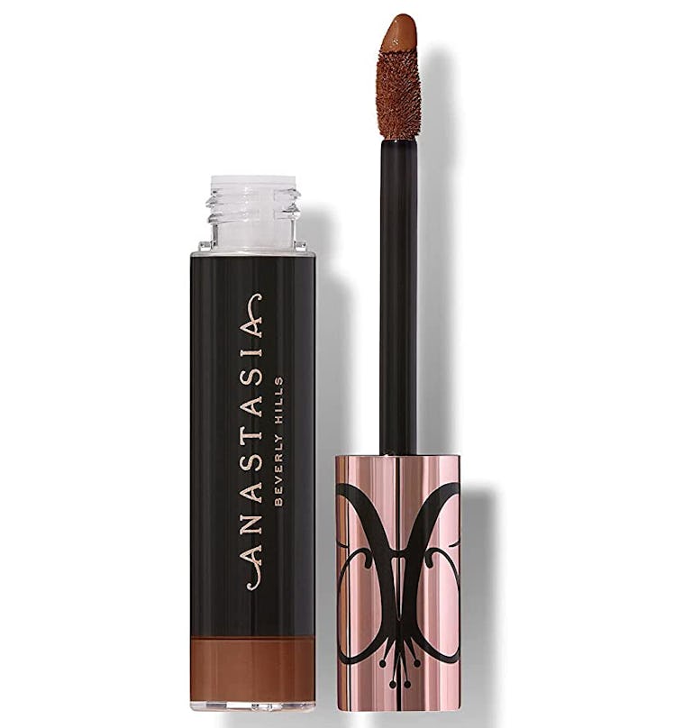 anastasia beverly hills magic touch concealer is the best lightweight concealer for contouring
