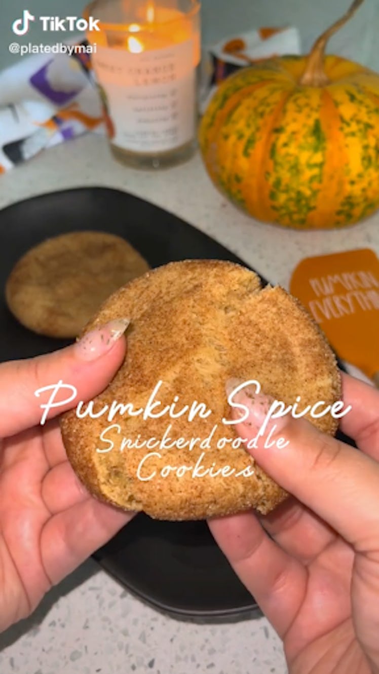 These pumpkin snickerdoodle cookies are a recipe from TikTOk.