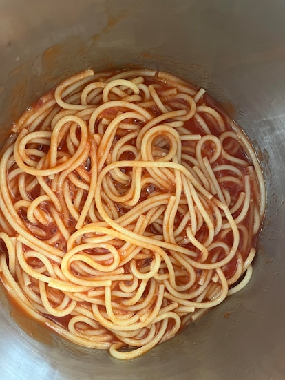 Spaghetti and tomato sauce for Buddy the elf's breakfast spaghetti recipe