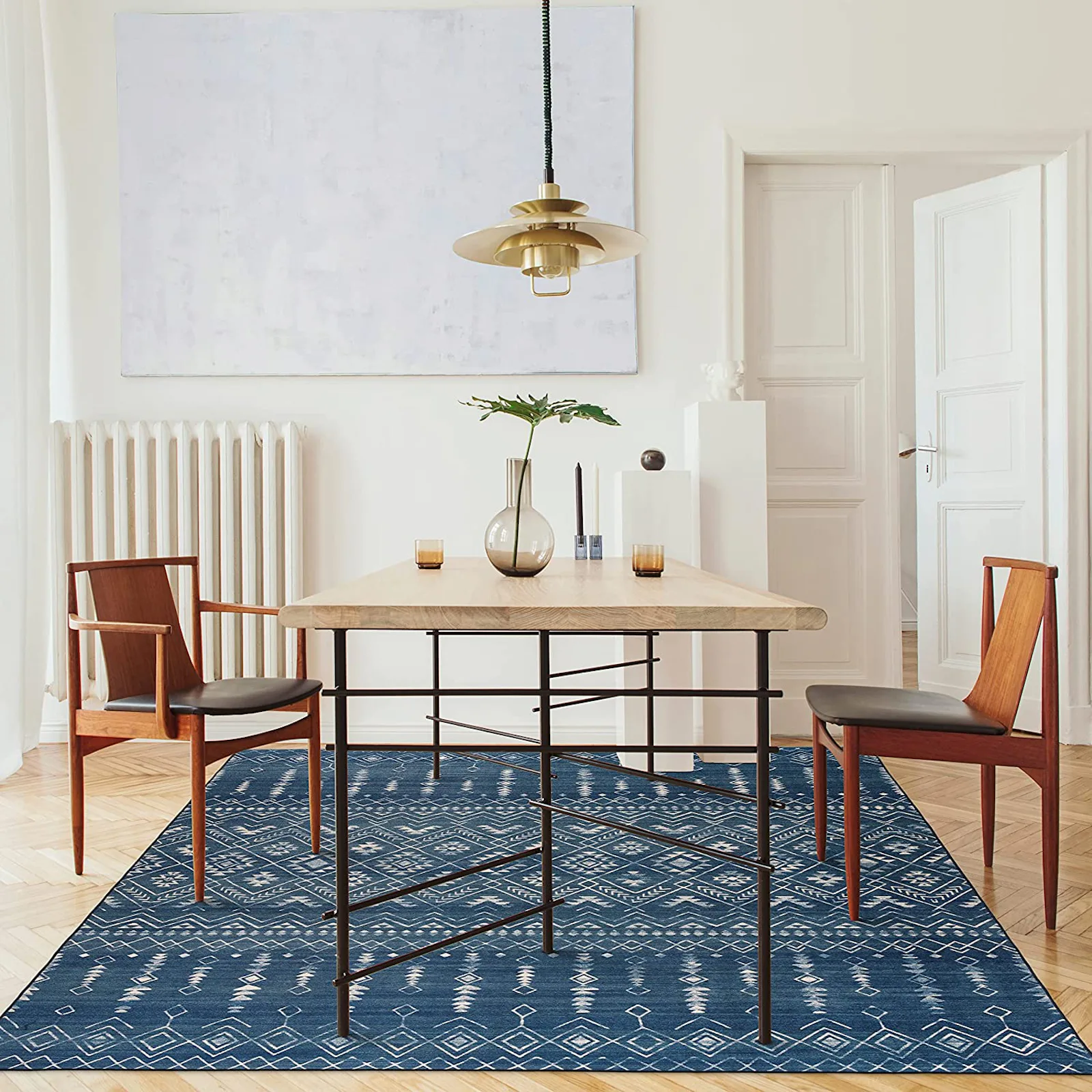 Table And Rug The 11 Best Rugs Under Kitchen Tables