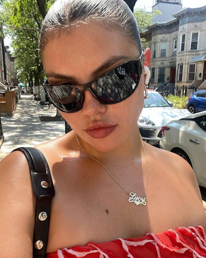 Wraparound Sunglasses Trend 2022: 10 Perfect Pairs To Shop Now