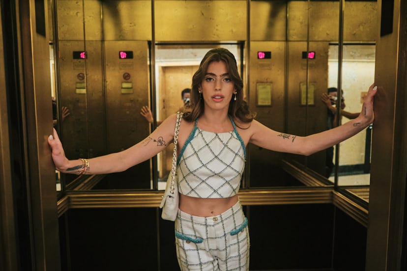 Clara Mathilde McGregor, who’s in ‘American Horror Story: New York City,’ talks to Bustle about her …