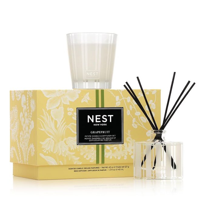 NEST New York Grapefruit Candle and Diffuser Set