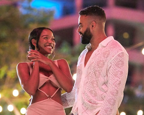 During the Nov. 7 episode of 'Bachelor in Paradise,' Eliza and Rodney broke up — but Eliza and Justi...