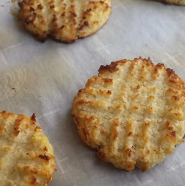 Coconut cookies