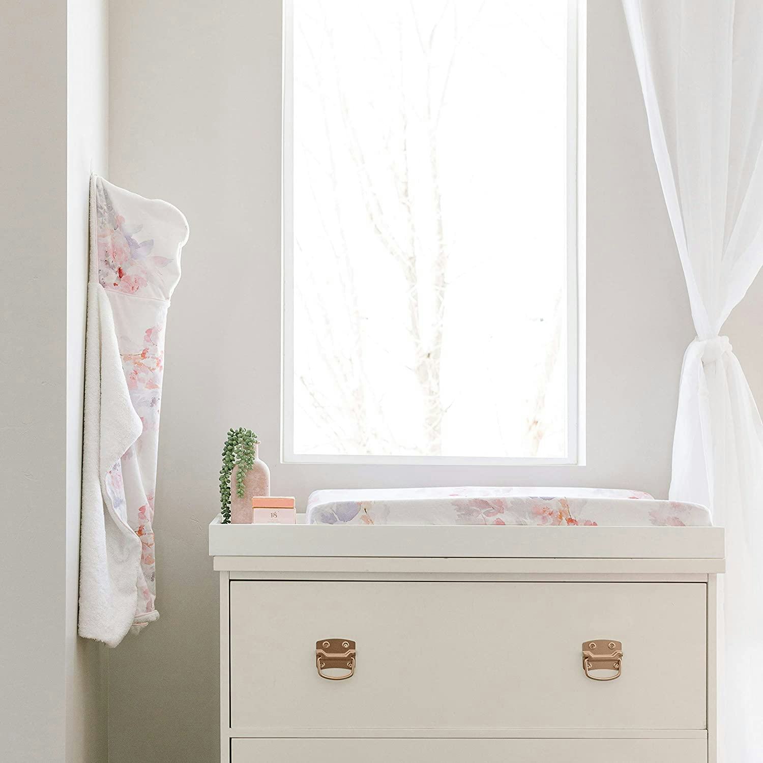 The Best Cribs With Changing Tables