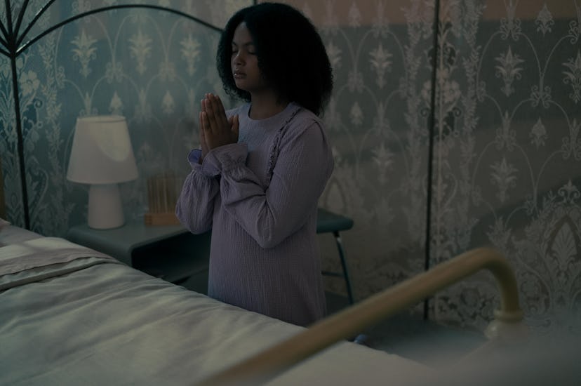 Hannah (Jordana Blake) is still stuck in Gilead in ‘The Handmaid’s Tale’ Season 5.
