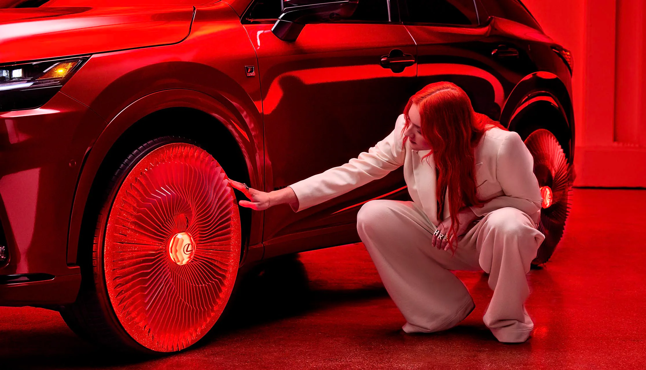 Lexus RX: Ruby Red Rims