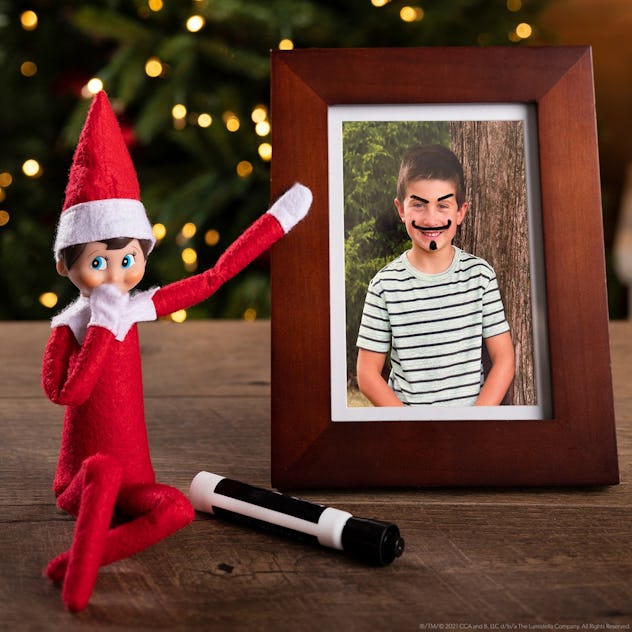 18 Naughty Elf On The Shelf Ideas 18-naughty-elf-on-the-shelf-ideas