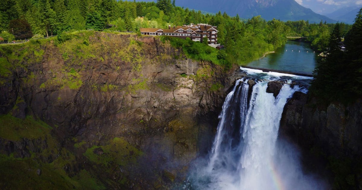 These Beautiful Cliffside Lodges Deliver The Drama These Beautiful Cliffside Lodges Deliver The Drama