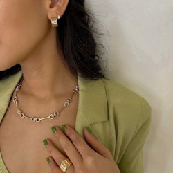 meaningful jewelry gifts for friends soko 