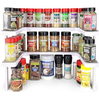 Spicy Shelf Expandable Spice Rack
