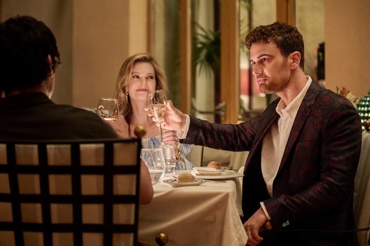 Meghann Fahy as Daphne and Theo James as Cameron in The White Lotus Season 2