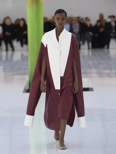 Runway at Loewe RTW Spring 2023 photographed on September 30, 2022 in Paris, France.