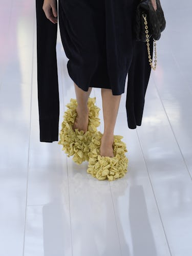 Runway at Loewe RTW Spring 2023 photographed on September 30, 2022 in Paris, France.