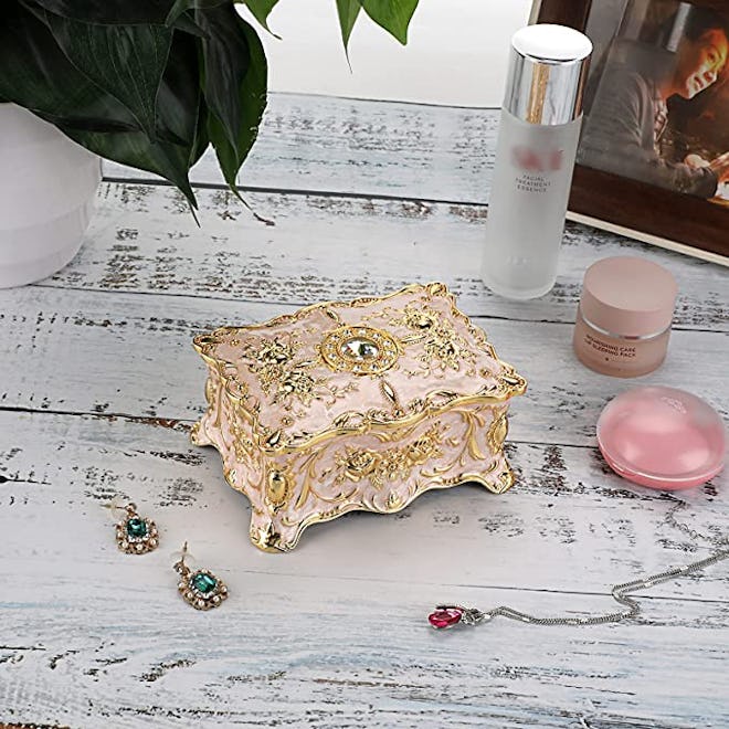 Hipiw Vintage Jewelry Organizer Box