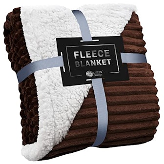 Sherpa Fleece Throw Blanket 