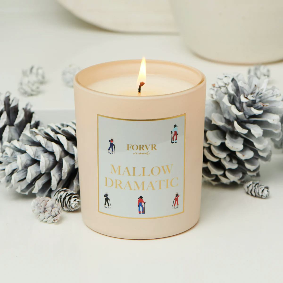 Mallow Dramatic Candle