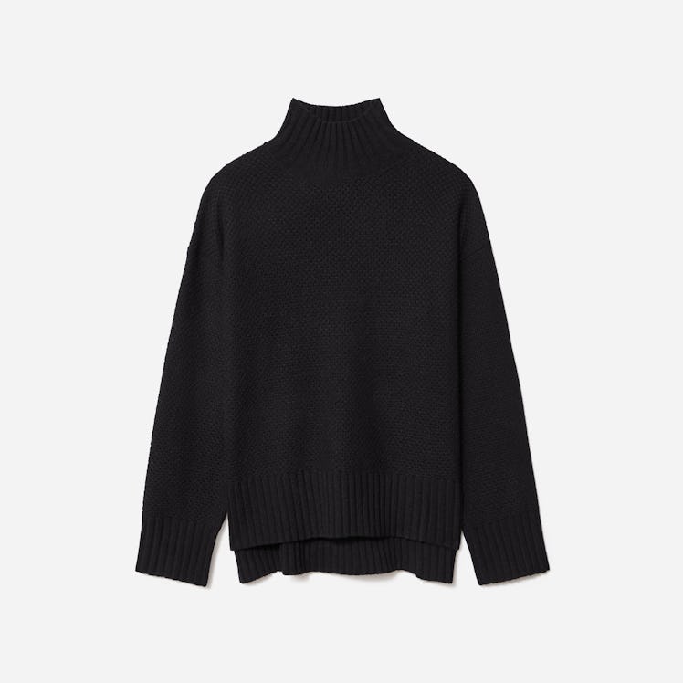 Everlane black cashmere turleneck sweater