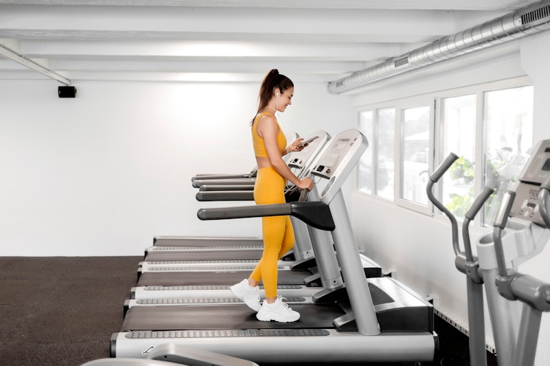 How to walk on an incline on a treadmill in proper form.