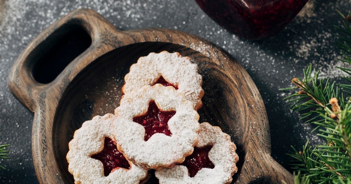 22 Best Christmas Cookies In America, According To Google Trends