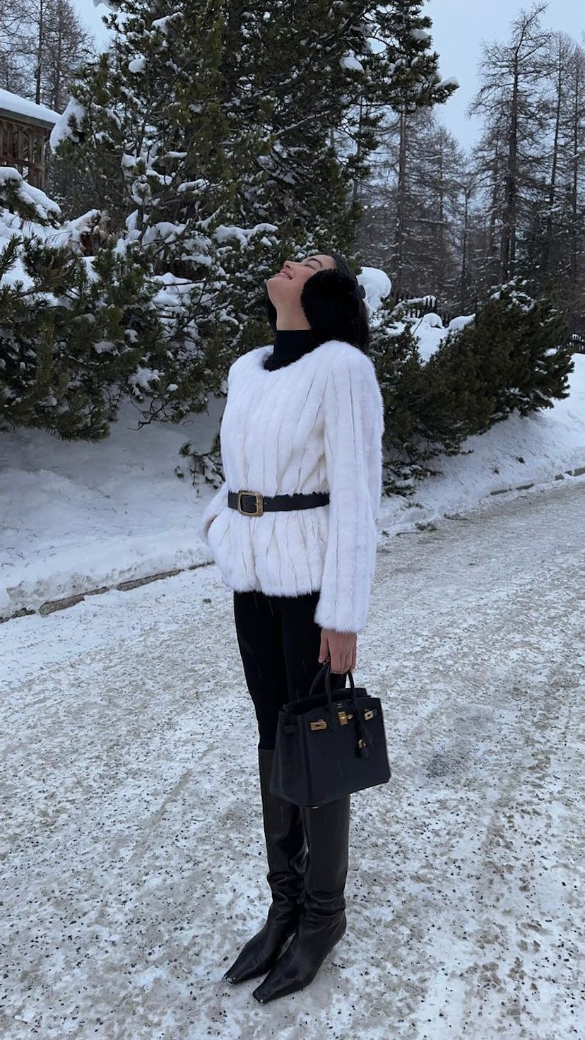 celebrity ski trip outfit