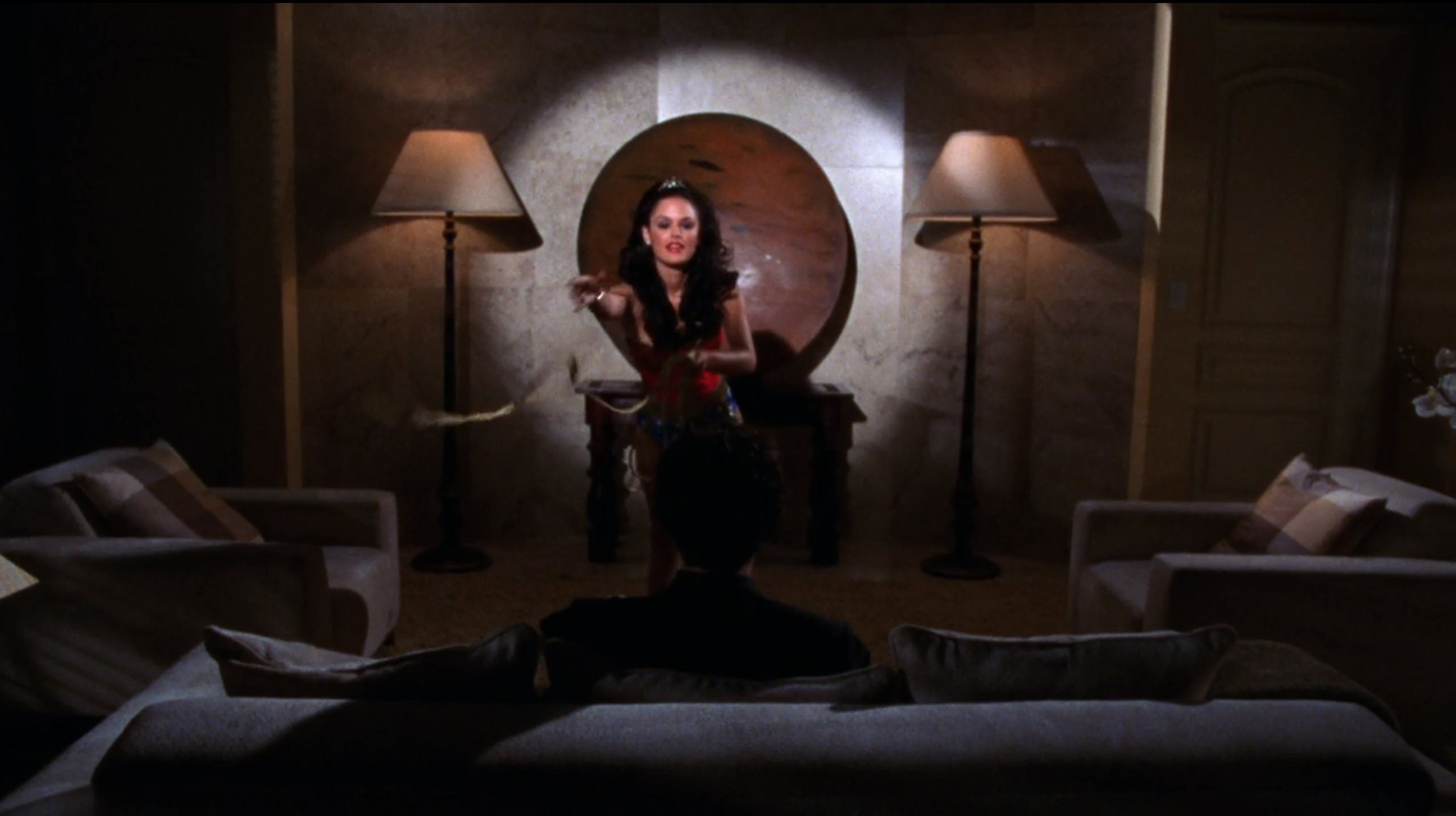 Summer (Rachel Bilson), dressed as Wonder Woman, unleashes her lasso on &lsquo;The O.C.&rsquo; Season 1, Episode&hellip;