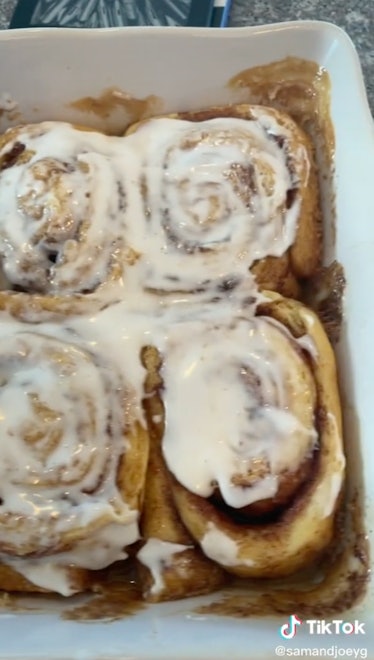 Make ahead Cinnamon Rolls is an easy and quick Christmas morning breakfast recipe from TikTok.
