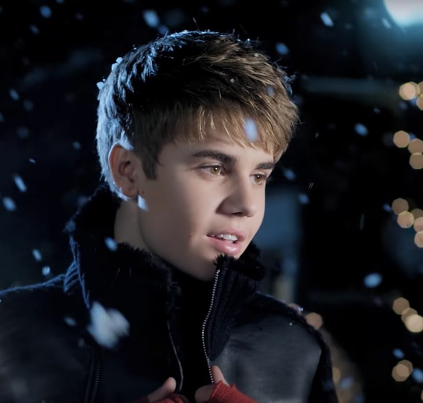 25 holiday pop songs to add to your Christmas playlist