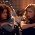 Antonia Gentry as Ginny, Brianne Howey as Georgia in episode 209 of Ginny & Georgia. 