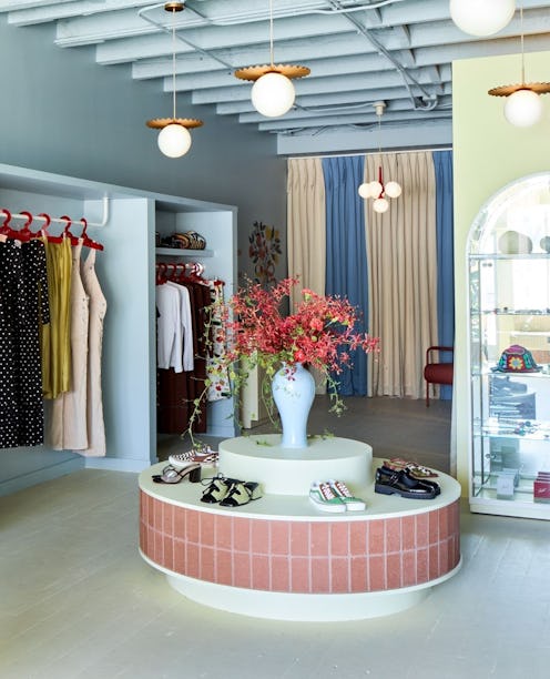 thoughtful holiday gift ideas lisa says gah