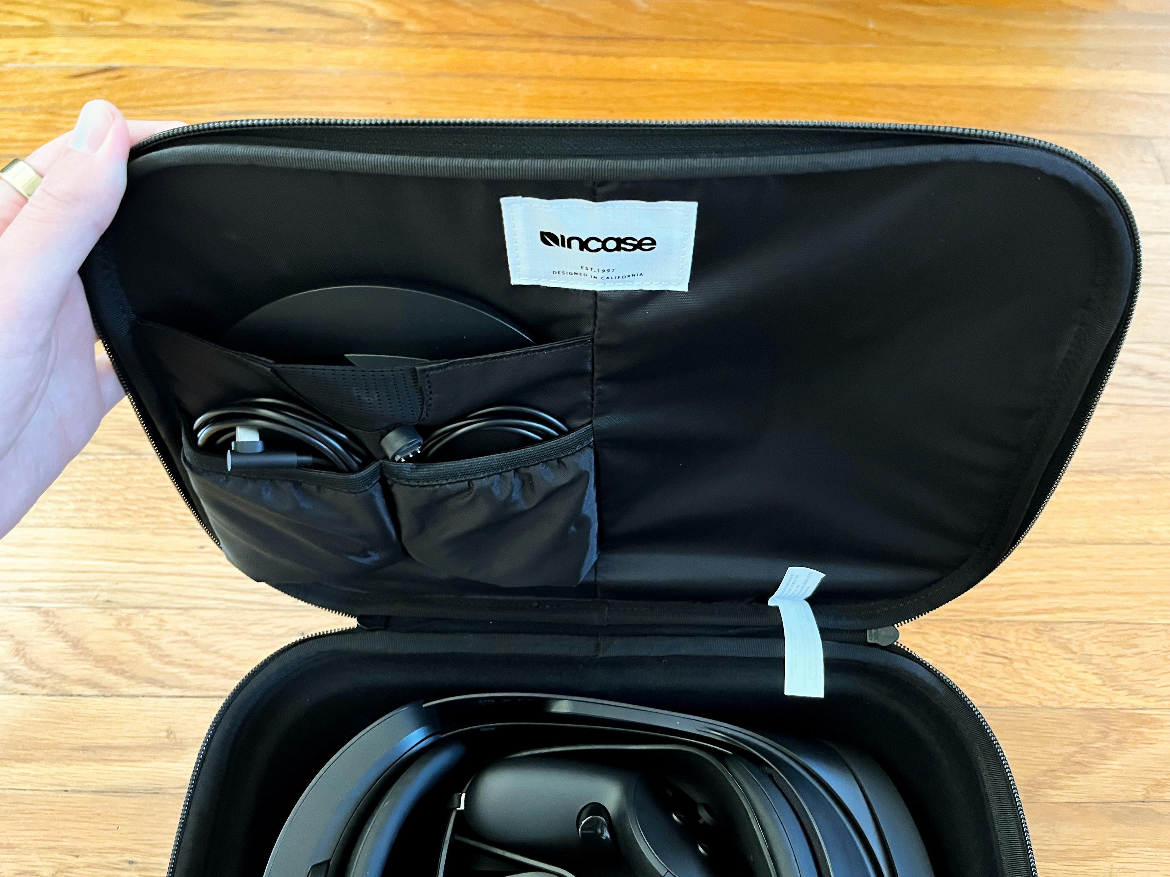 Quest Pro 256GB+フル遮光+incase専用ケース 【公式通販】