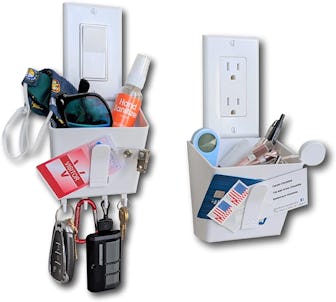 Mount Genie Switch Pocket Wall Organizer and Key Hook