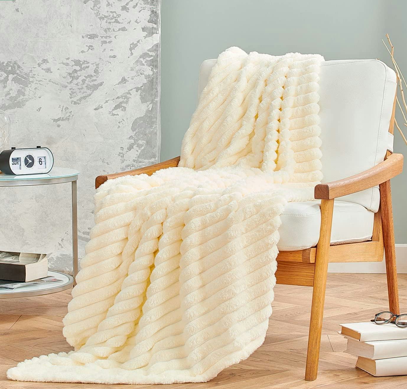 GREEN ORANGE Fleece Throw Blanket