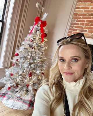 Celebrities are in the holiday spirit, just like us.