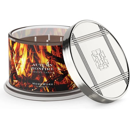 This paraffin candle has four wicks which give it an even burn and gives off a bonfire scent.