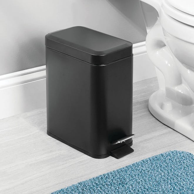 mDesign Modern Lidded Step Trash Can