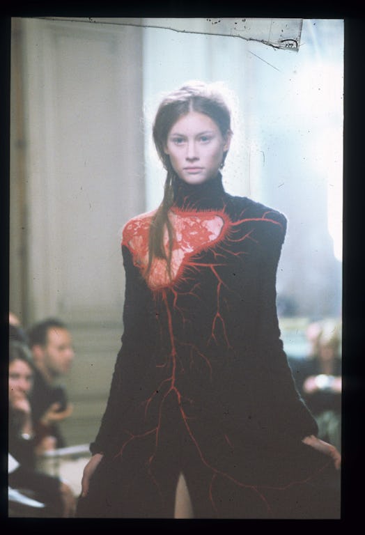 A look from Olivier Theyskens fall 1998