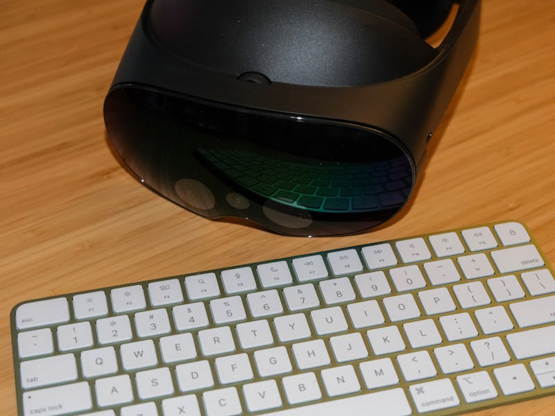 How to bring your keyboard into VR on the Quest Pro