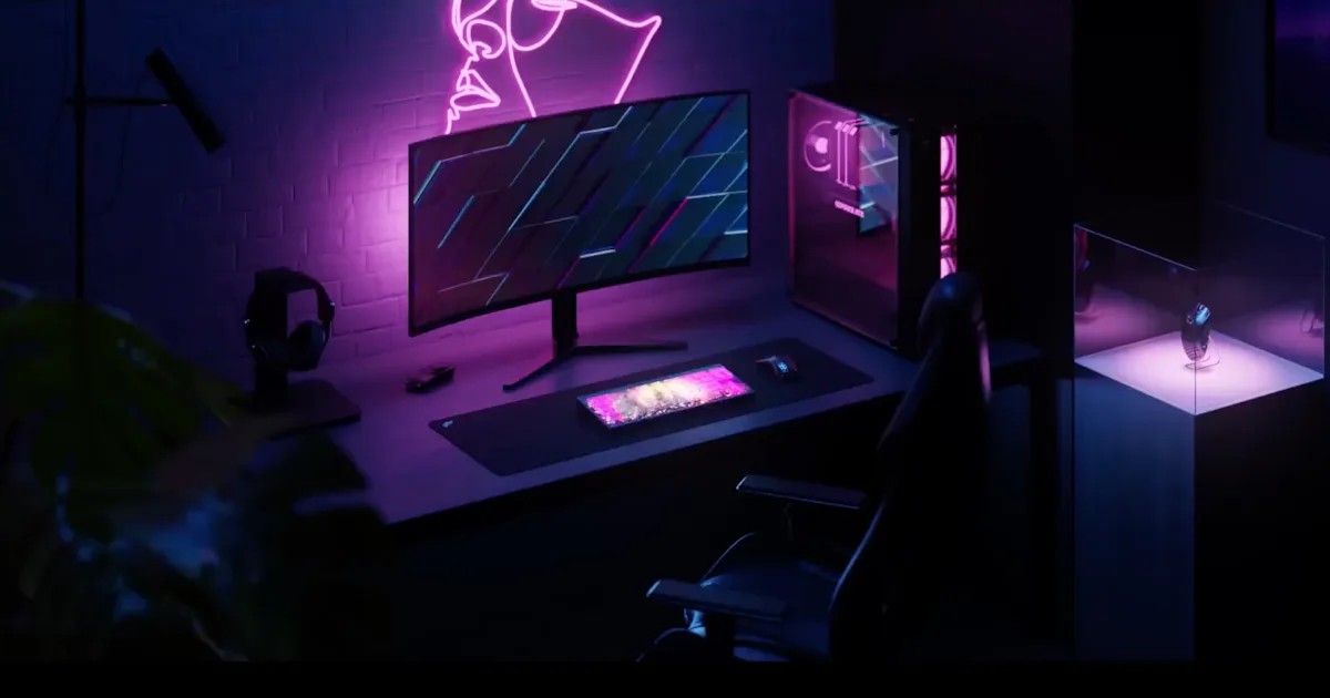 This keyboard with a screen inside makes your gaudy PC setup even gaudier