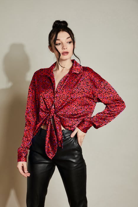 Hutch Robbie top cherry leopard satin