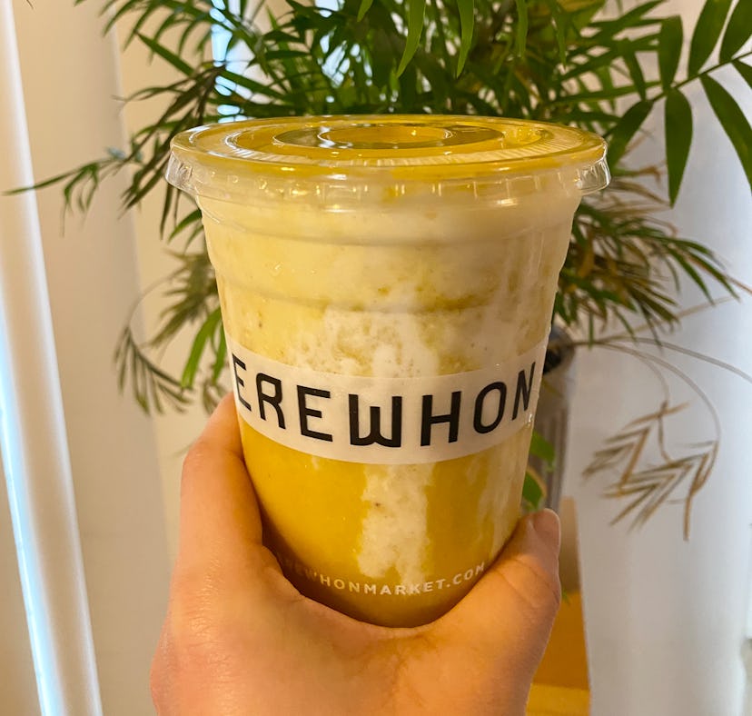 Bella Hadid's Erewhon smoothie recipe is inspired by orange creamsicles.