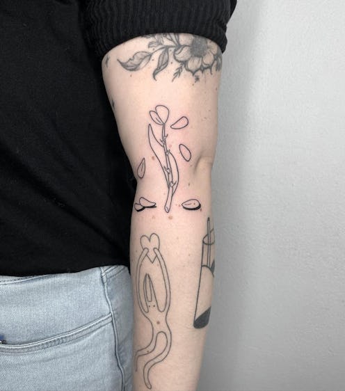 A roundup of "ignorant" style tattoo designs.