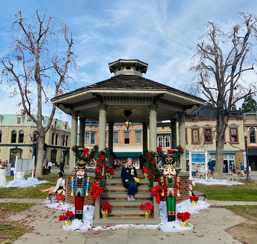 You can take a picture in the gazebo from 'Gilmore Girls' on the Stars Hollow set.